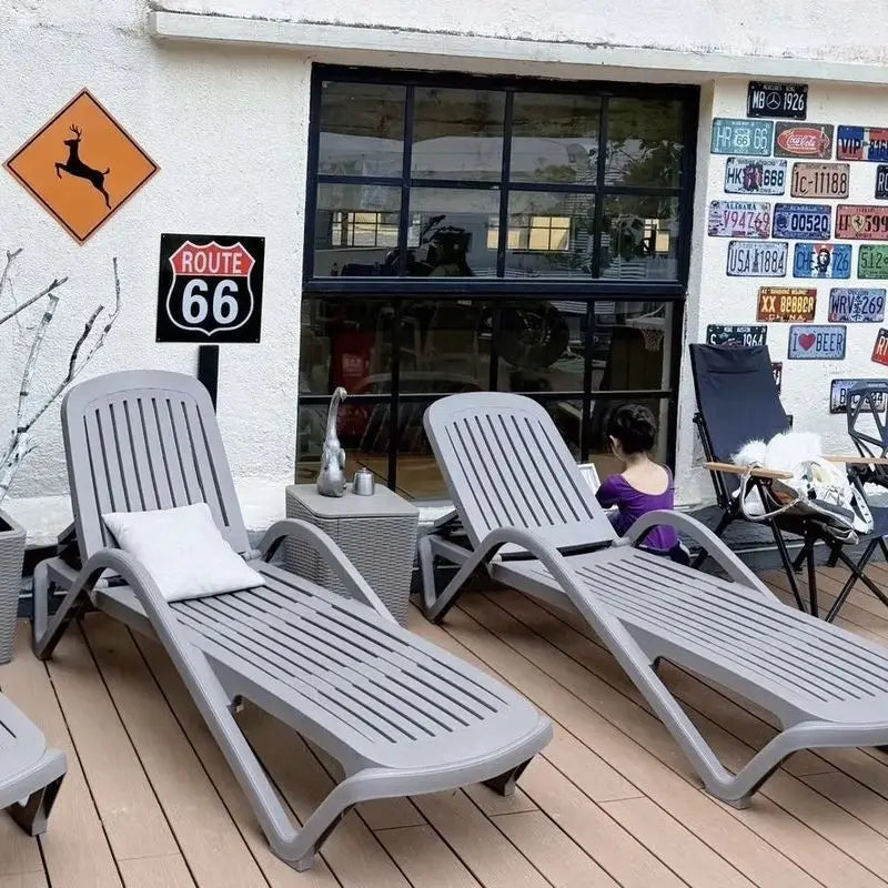 Outdoor Pool Chaise Lounges Hot Spring Hammam Bathroom Plastic Leisure Beds Beach Amusement Park Hotel Lounges