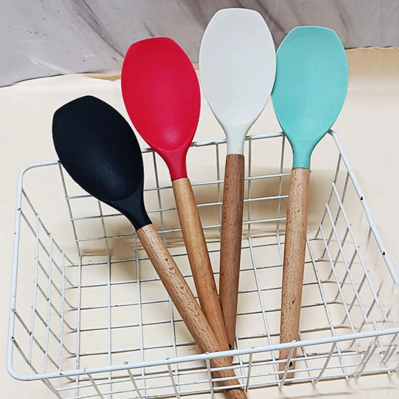 1Pc Silicone Spatula Scoop With Wooden Handle Salad Agitator Pot Scoop Home Cooking Utensils Kitchen Gadgets