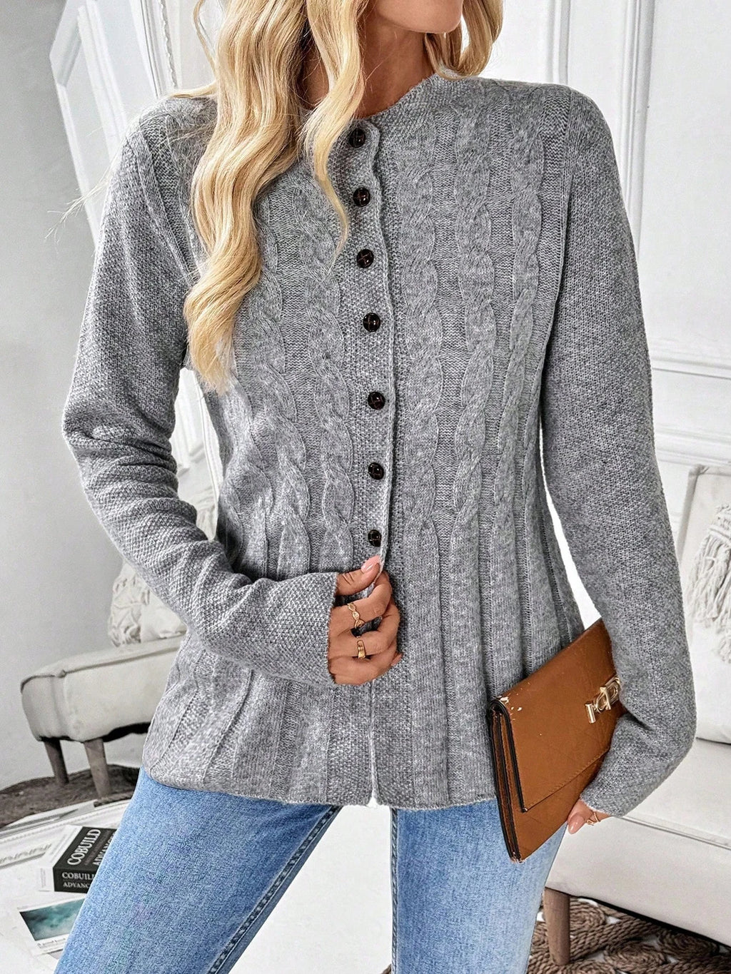 Women's Simple Solid Color Long-Sleeved Cardigan Knitted Sweater for Autumn and Winter