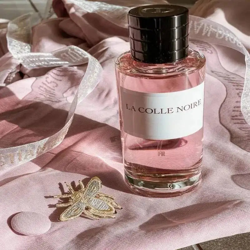 100/125Ml Unisex Brand Perfume Floral Herbal Notes Featuring A Mysterious Elegant And Rich Fragrance For Social Occasions