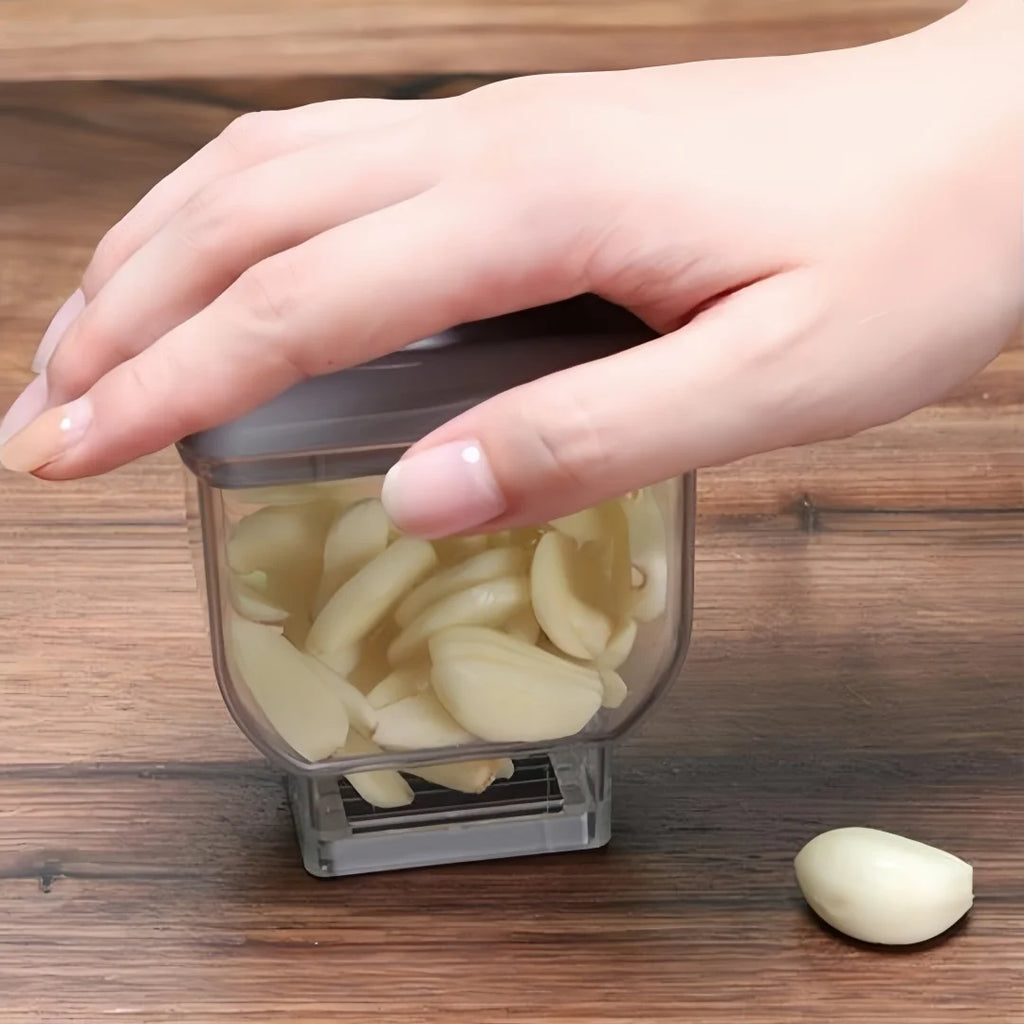Garlic Slicer with A Detachable Manual Press Stainless Steel Blade Cutting Garlic Cloves A Small Tool for Kitchen Gadgets Tool