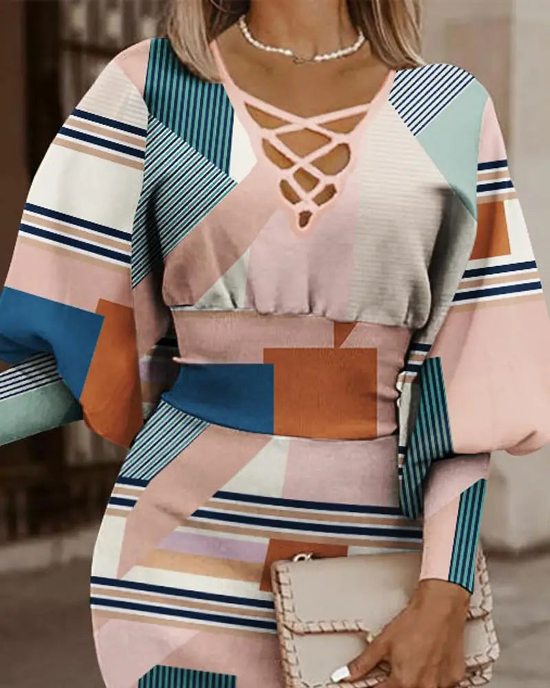 Elegant Women's Maze Printed Long Sleeved Slim Fit Dress 2024 Fashionable Woman Hollowed Out V-neck Cinched Party Club Vestiods