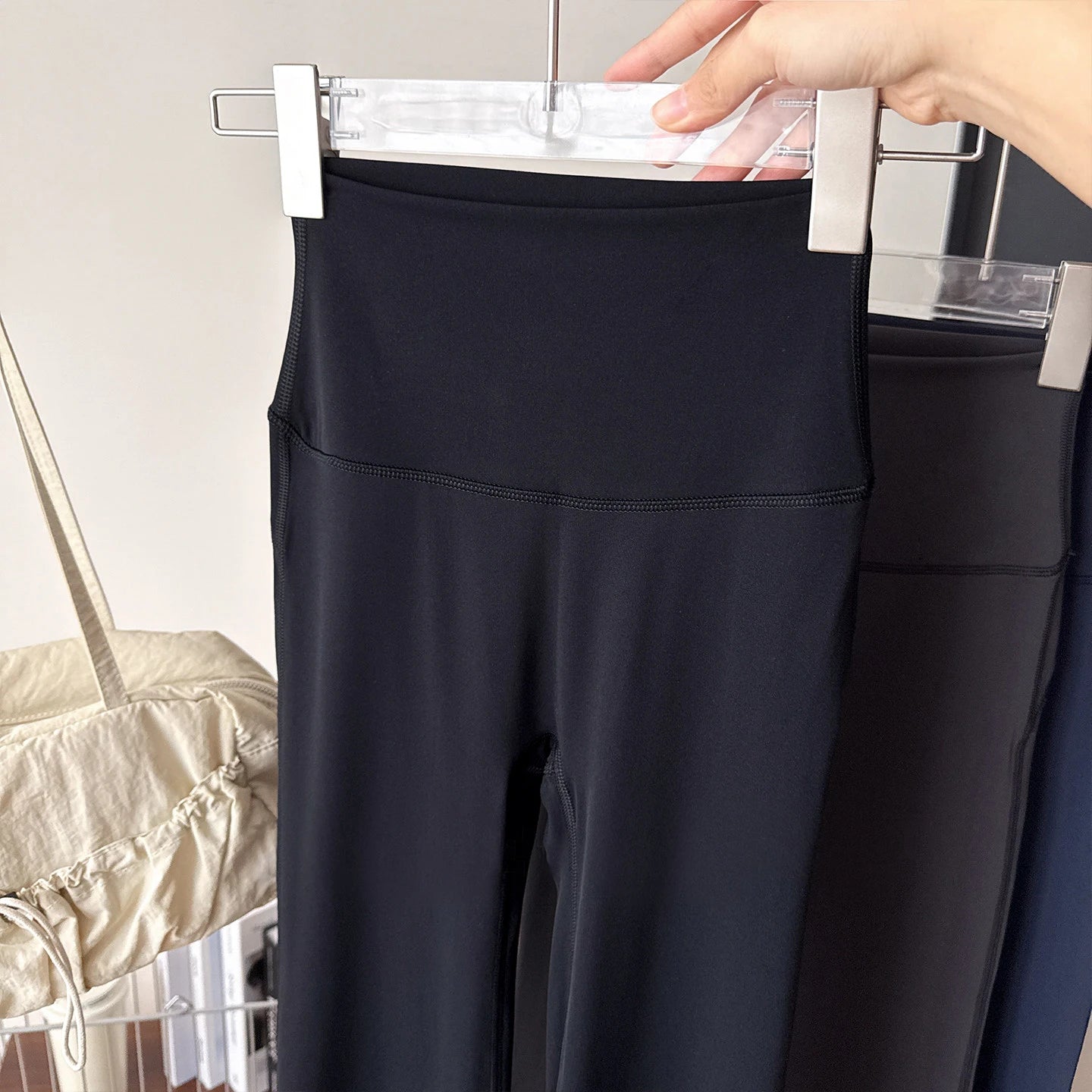 Women's High Waisted Yoga Flared Pants High Elasticity Tight Seamless Breathable Quick-Drying Running Casual Outdoor Sport Pants