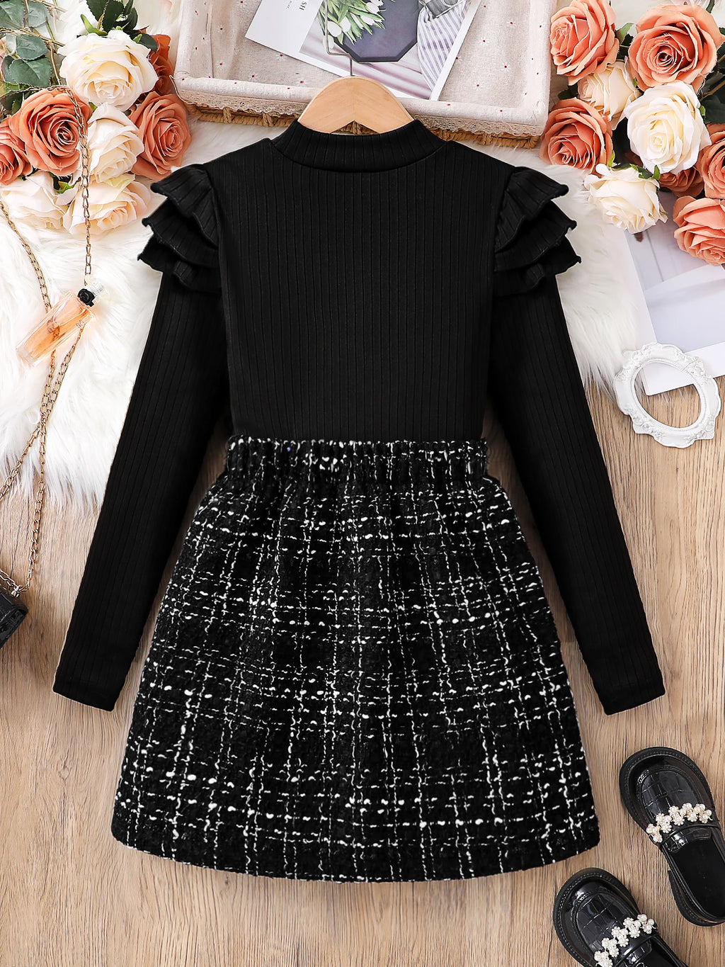 Spring and Autumn children's 2-piece fashion casual clothing white high-neck long-sleeved flying sleeve top + plaid A-line skirt
