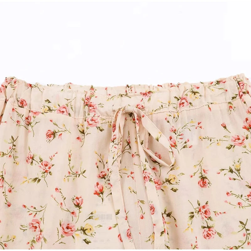 Fashion Mint Green Velvet Shorts Women Pink Lace Insert Elastic Waist Short Pants 2026 Summer New Lady Soft Cozy Lounge Bottoms