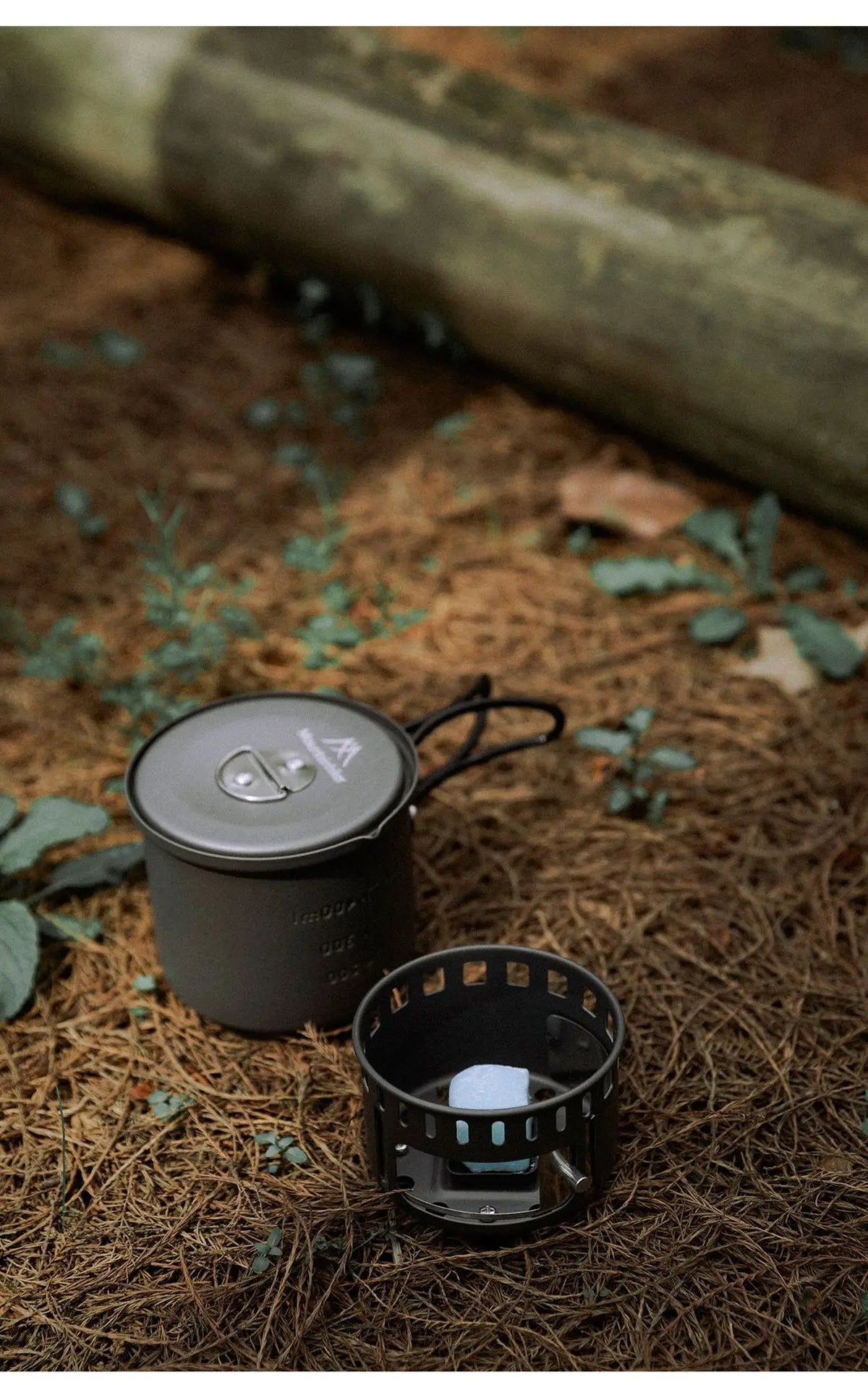 MOUNTAINHIKER Camping Cookware Set, Ultralight Portable Alcohol Stove Set with Pot, Windproof Integrated Cooking Kit for Hiking