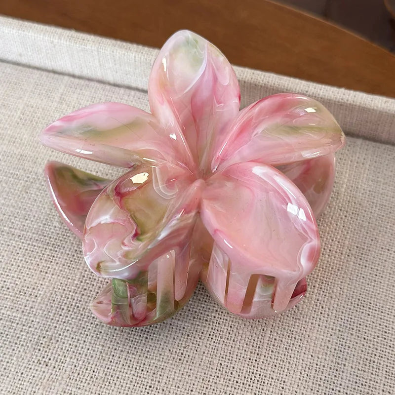 Flower Hair Claw Clip for Women Fashion Hair Clips Crab Clamp Barrettes Girls Hair Accessories Summer Shark Hairpin Headwear 1pc