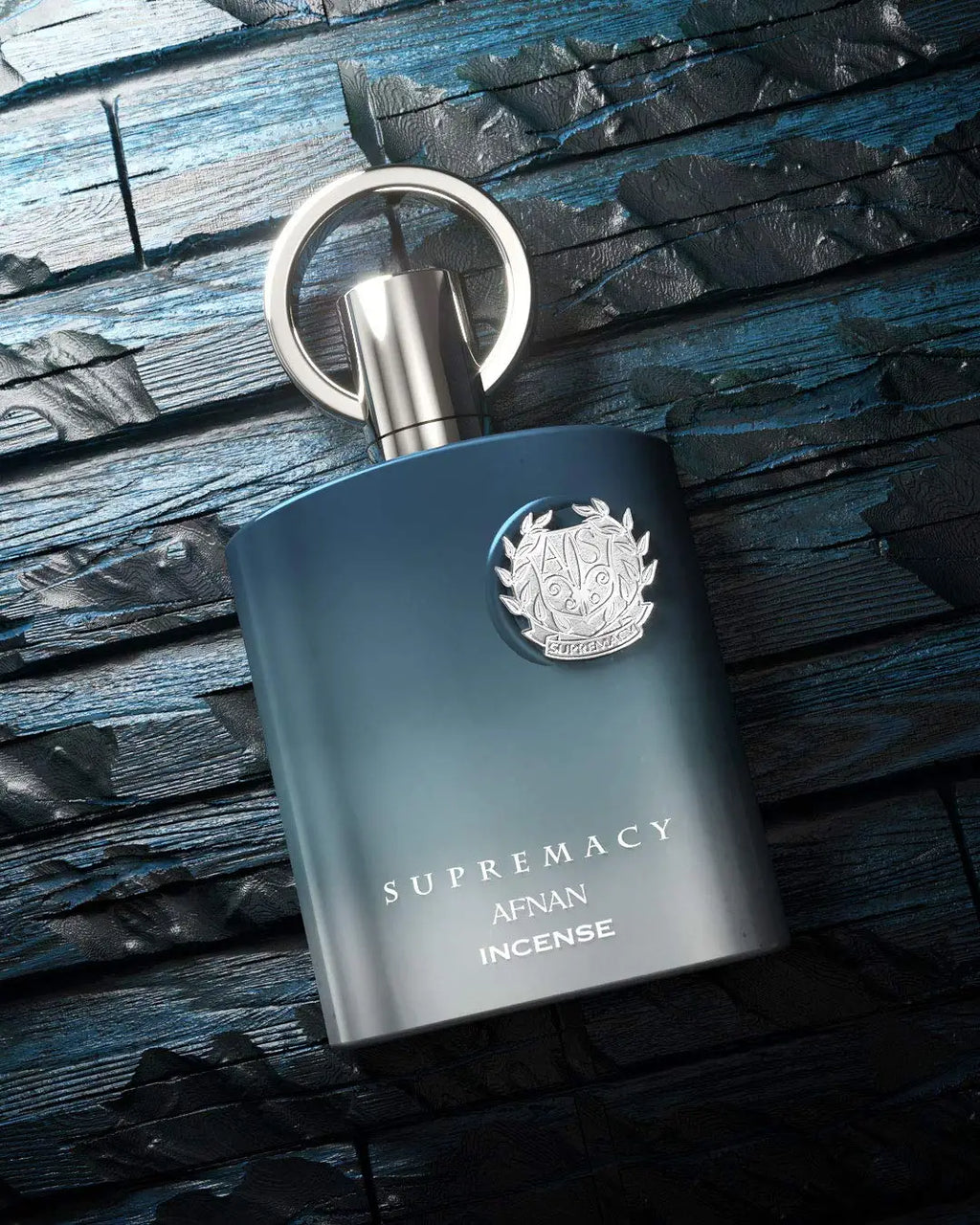 Afnan Supremacy Lncense Blends Smoky Frankincense With Earm Sandalwood. Moderate Intensity & All-day Lasting Power, Ideal For Office Work, Business Meetings, Delivering Calm And Authoritative Masculine Charm.Impeccable For Da