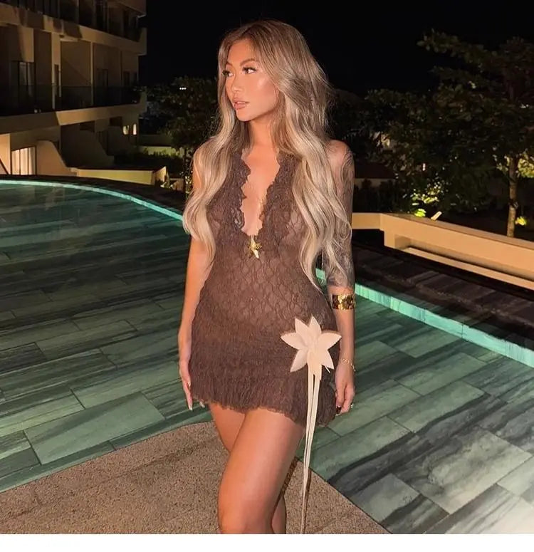 Sexy retro vacation ruffle edge deep V halter neck dress female slim slim slim skirt