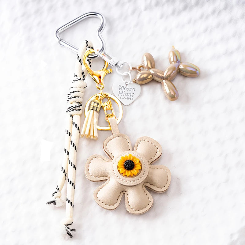 Creative Key Pendant Leather Sunflower Braided Rope Handing Pendant Girl's Bag Charms Women Keyring Hanging Ornament