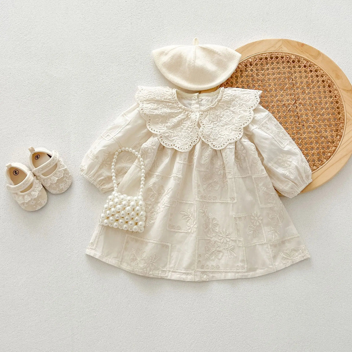 Autumn Newborn Infant Baby Girls Lace Lapel Romper Sister  Embroidery Dresses Muslin Rompers Kids Onepiece Fashion Baby Clothing