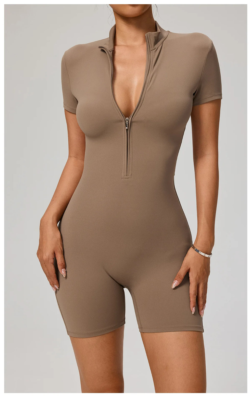SOISOU Zipper Jumpsuit Women Short Sleeves Clothing Sportswear Woman Gym Yoga Sport Sets Nylon Workout Sets Women Tracksuit