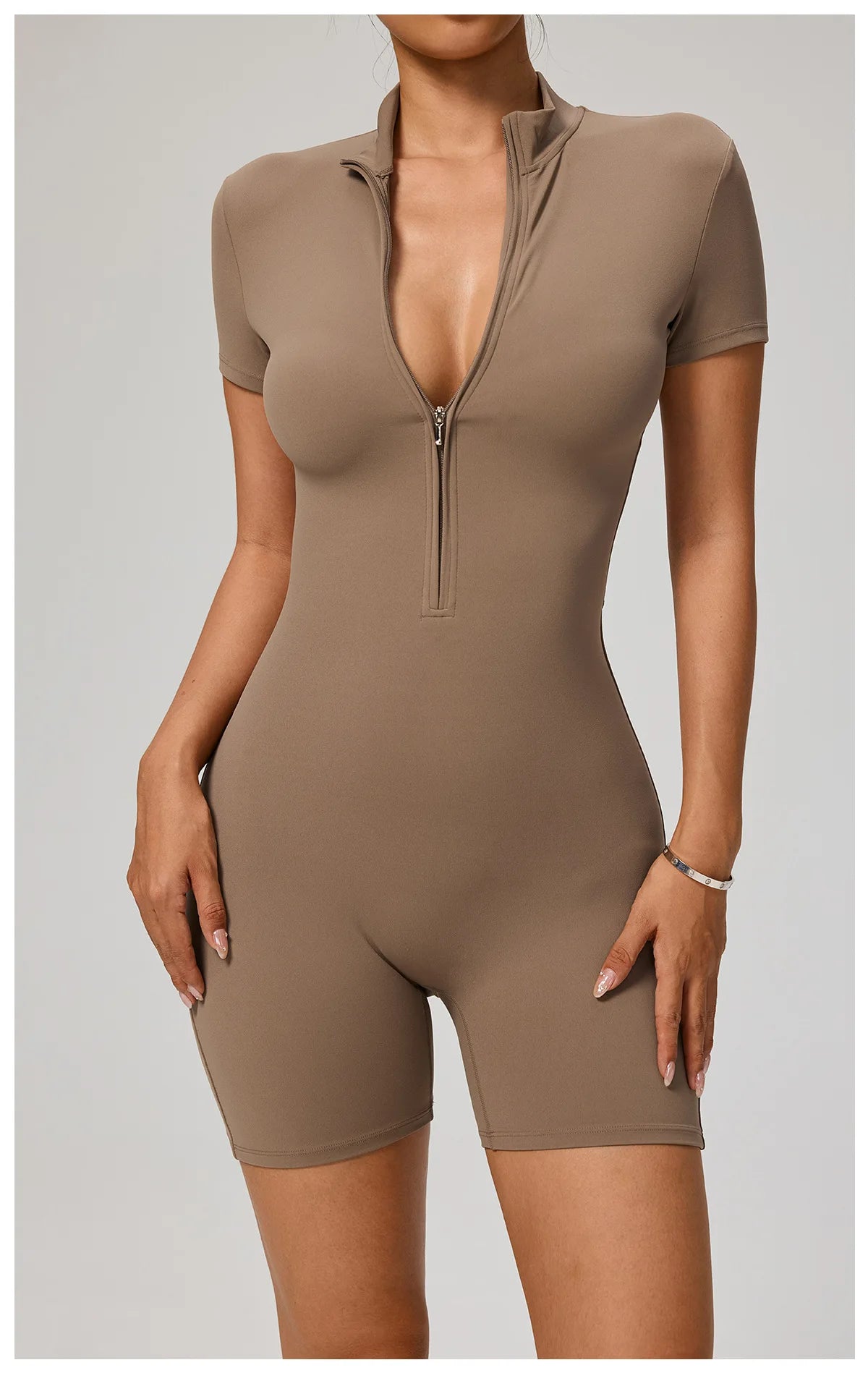 SOISOU Zipper Jumpsuit Women Short Sleeves Clothing Sportswear Woman Gym Yoga Sport Sets Nylon Workout Sets Women Tracksuit