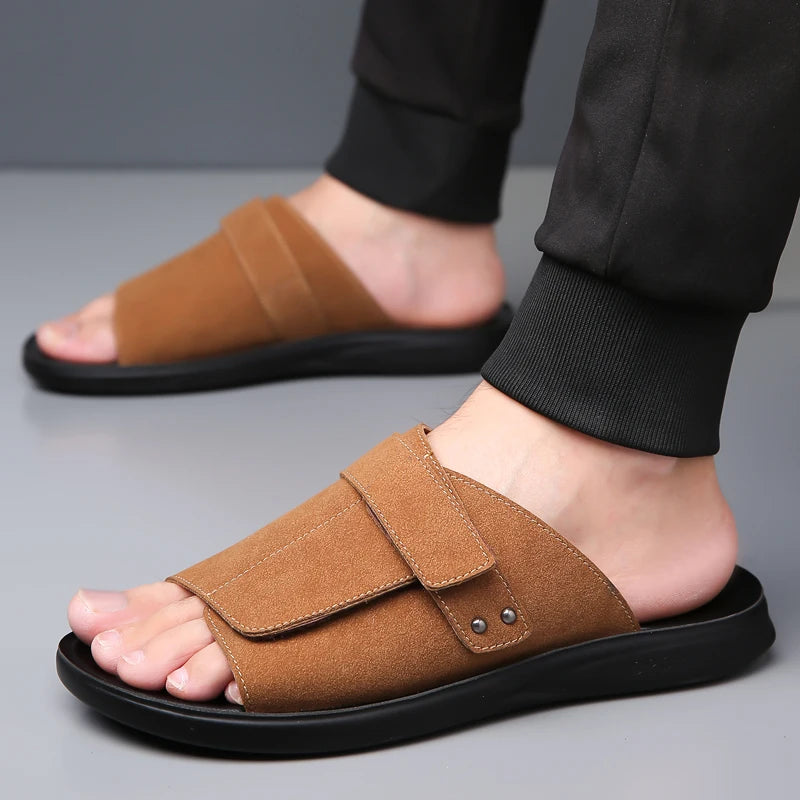 New Men's Slip-On Sandals with Magic Tape Outdoor Anti-Slip Soft Bottom Flat Slippers Versatile Comfortable Summer Shoes-1102