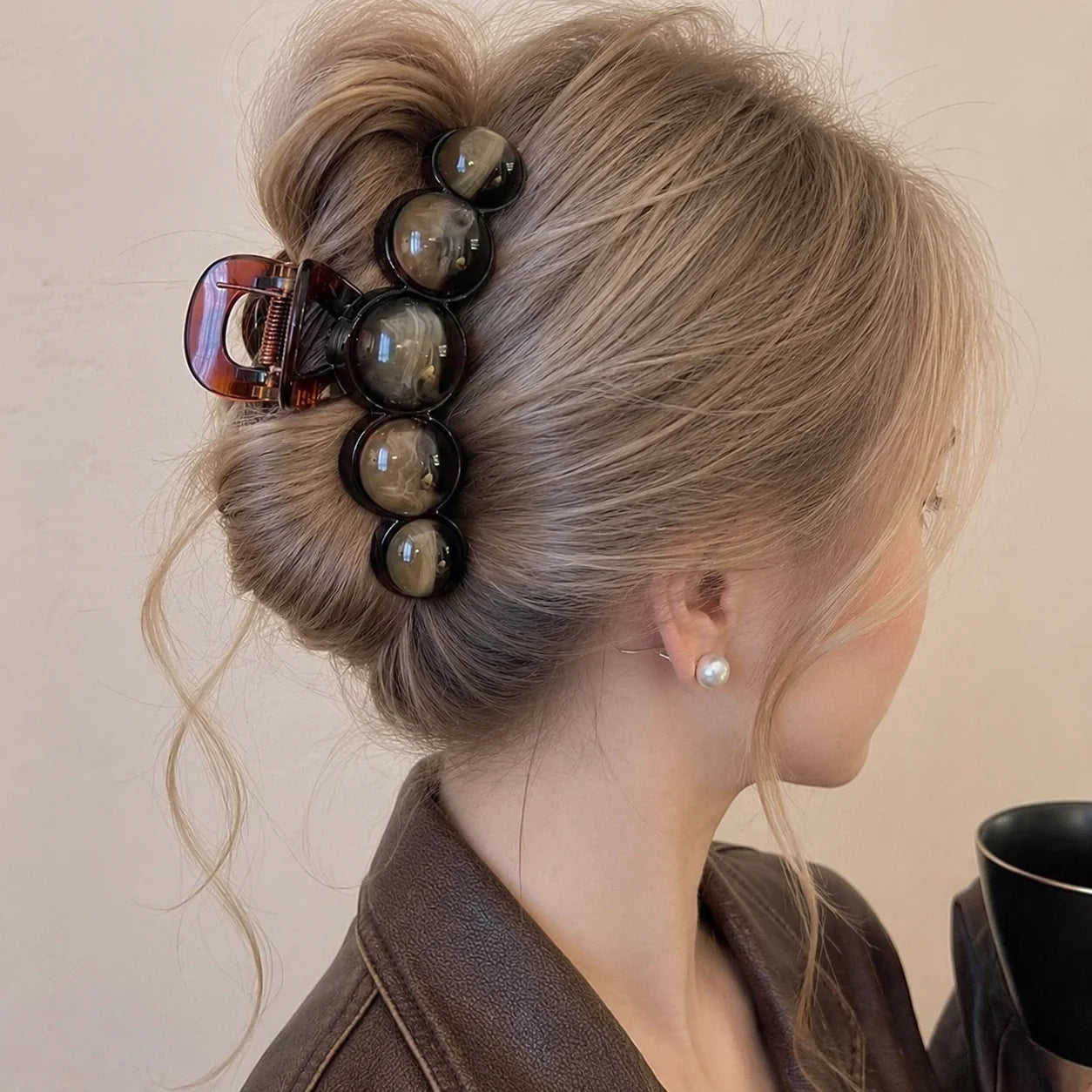 Vintage Beaded Hair Claw Clip Bubble Ball Gradient for Women Elegant Brown 11CM Large Acrylic Hair Claws French Hair Accessories