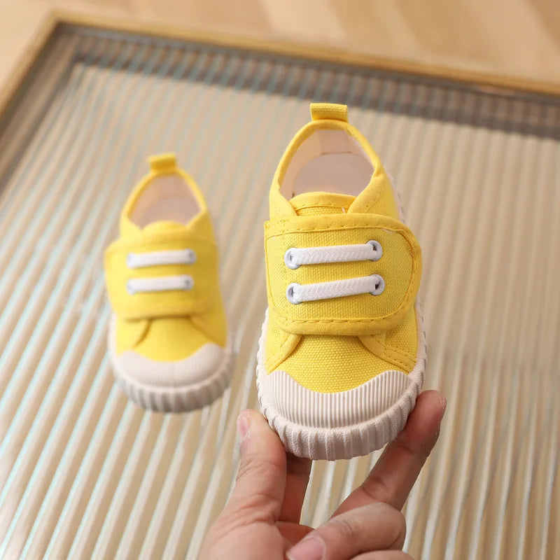 Children's Casual Shoes, Canvas Soft Sole Shoes Spring and Autumn Boys and Girls' Low Top Single Shoes Non-slip Prewalker Kids