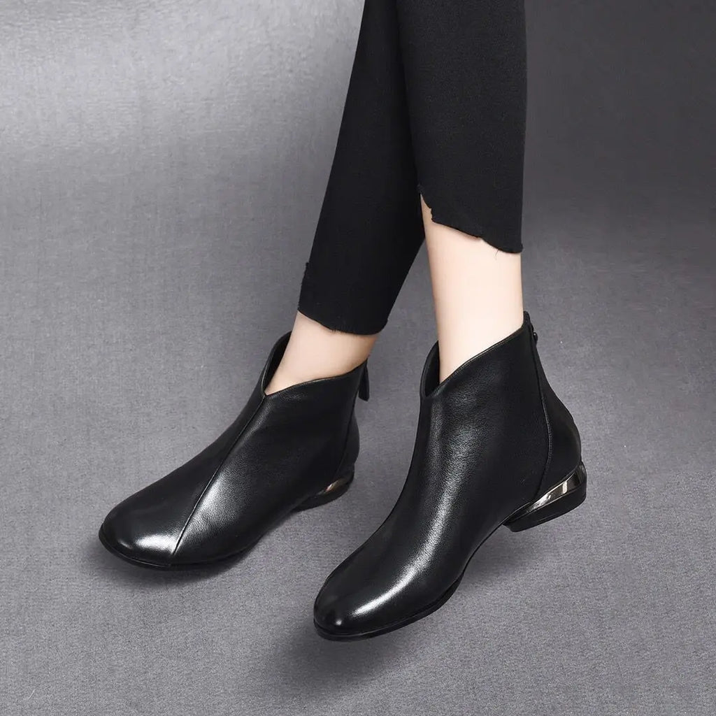 Fashion Ladies Ankle Boots Soft Sole Female Leather Short Boot 2023 New Autumn Winter Warm Plush Low Heel Booties Women Footwear