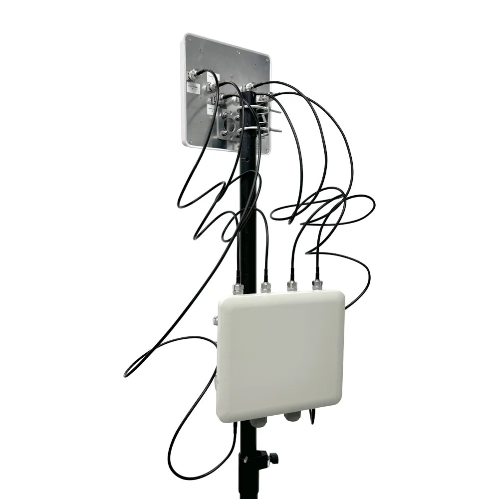 5G Tri-band Outdoor Antenna 4x4 Panel Directional High Gain 23dbi Outdoor Antenna WiFi Access Point