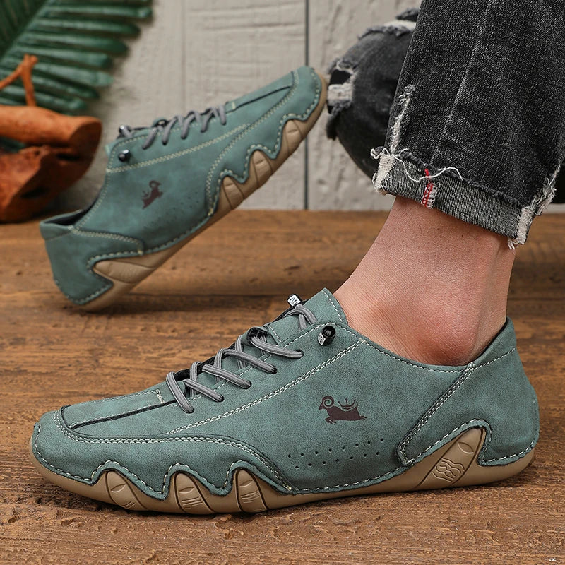 Spring Men Low Cut Leather Sneaker Soft Soled Loafers Anti Slip Flat Bottom Casual Shoes Large Size Zapatillas Para Hombre 2025