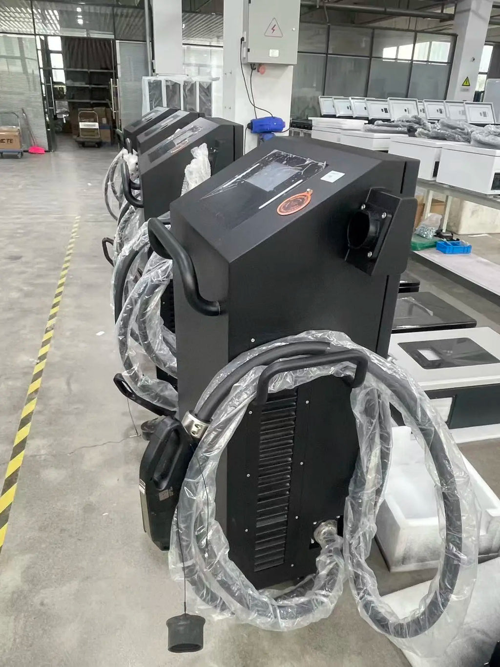 Mobile DC EV Charger 40kw 60kw 80kw Commercial Use GBT  CCS Interface Portable Fast Charging Station KED-MDC Model