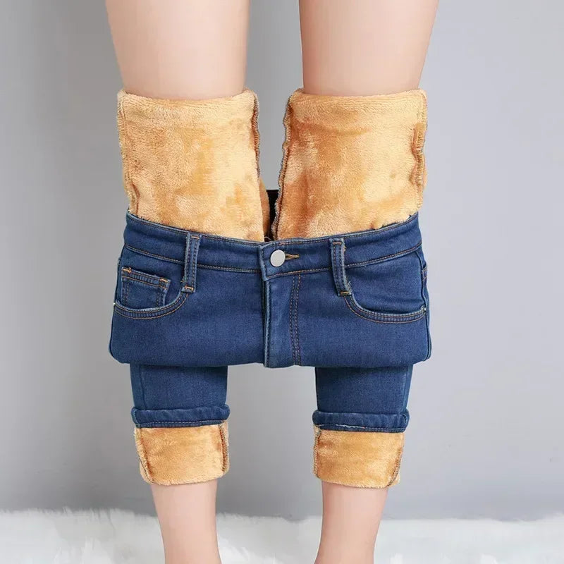 Lady Plush Thermal Jeans Winter Snow Warm Stretch Thin Jeans Women Fleece Pencil Pants Fashion Straight Leg Denim Trousers