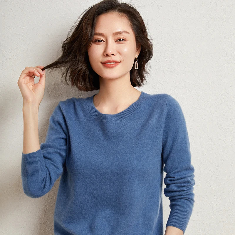 100%Merino Pure Wool Pullover Sweater For AutumnWinter Women's Round Neck Warm High-Quality Solid Color Basic Knitted Jumper Top
