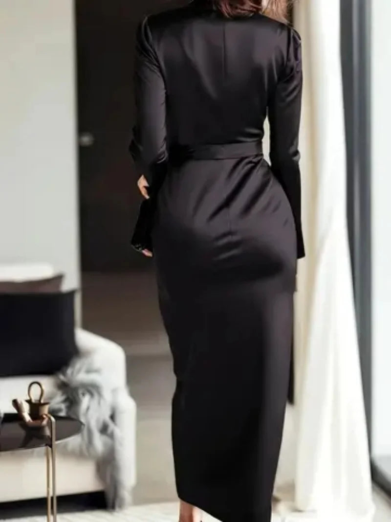 Autumn temperament goddess Hepburn style long-sleeved lace-tight waist dress for women