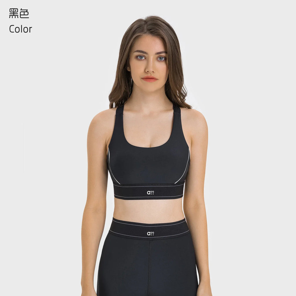 Yoga workout set toning buttocks suitable all kinds fitness activities sports tank top set running and exercising Two-piece set