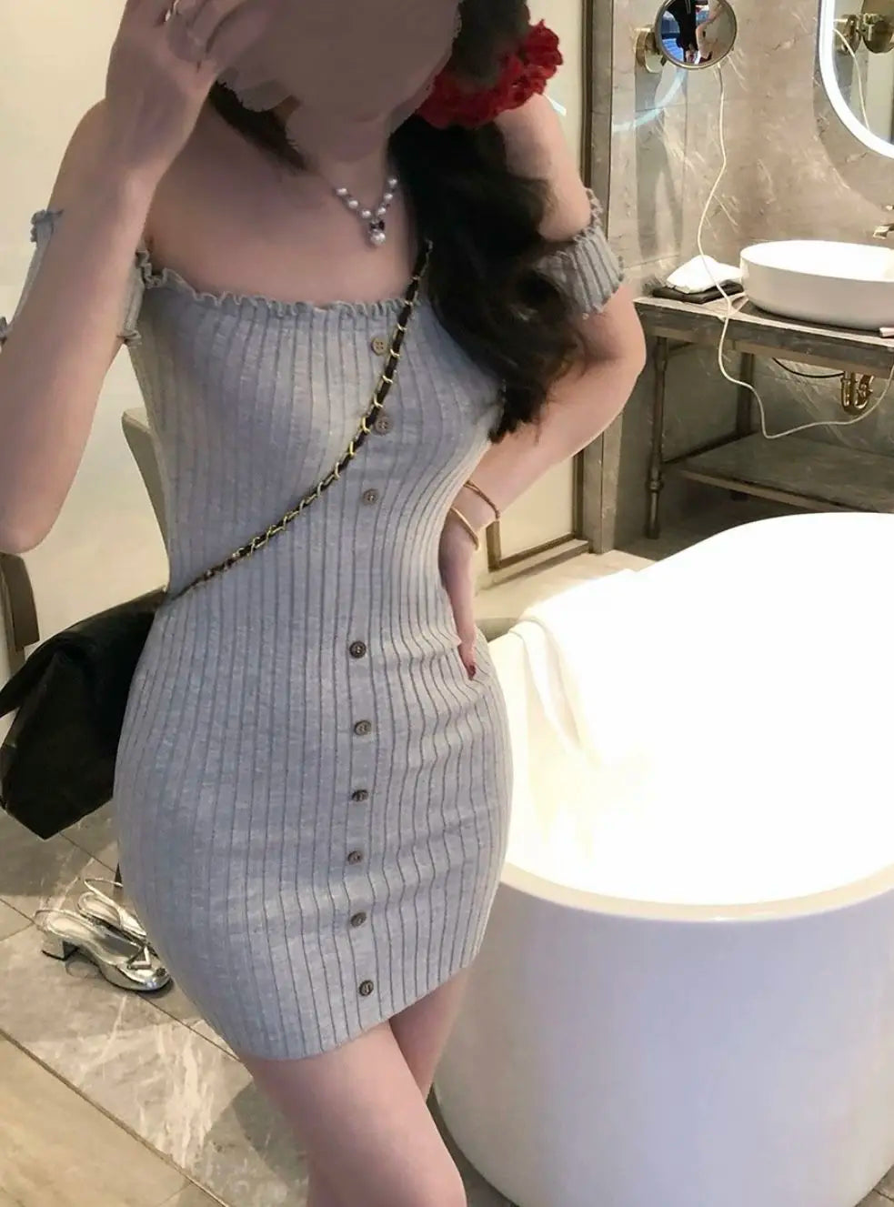Dress Women's Off-the-shoulder Sexy Form-fitting Pencil Skirt Button-up Slimming Fitted Waist Short Length New Niche Versatile