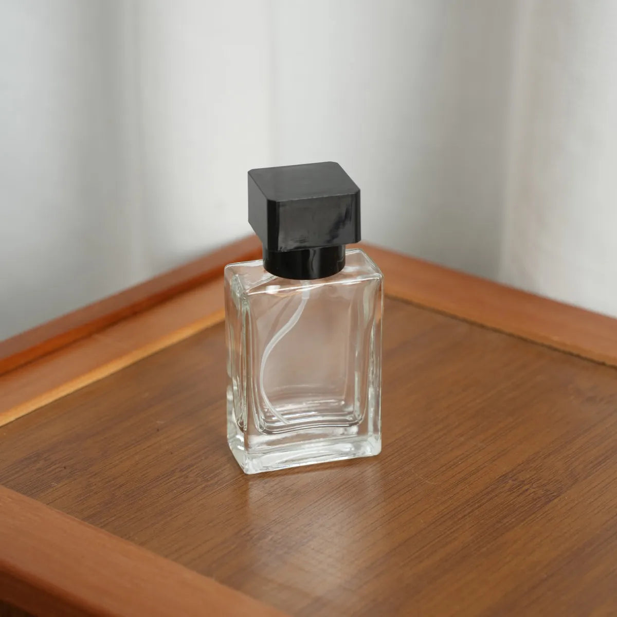 1pc Glass Refillable Perfume Bottle, 30ml/50ml Fine Mist Perfume Atomizer, Portable Cosmetic Sample Container, Travel Accessory,