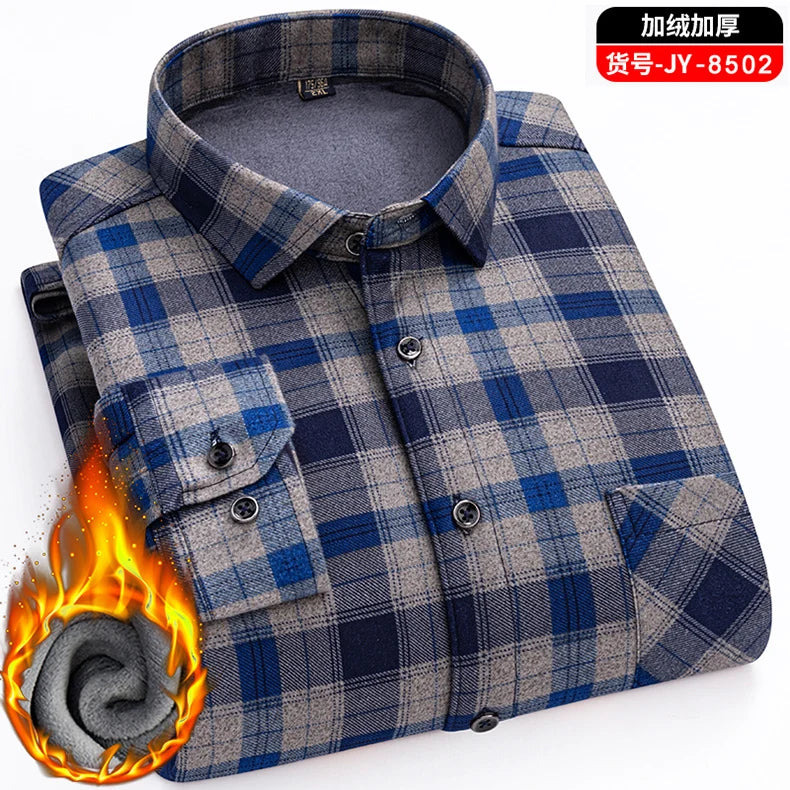 Men's long-sleeved shirts with added fleece and thickening are warm, casual in winter, skin-friendly, soft and cold-resistant