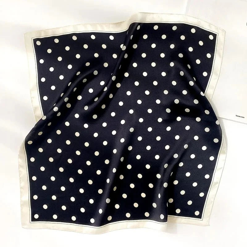 Nature Silk Neck Scarves Lady Foulard Lovely Strawberry Print 100% Real Silk Square Scarf for Women Bag Ribbon Hairband Kerchief