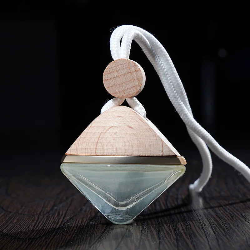 Perfume Bottle Glass Air Freshener Car Fragrance Ornament Pendant Hanging Mini Auto Ornament Essential Oils Diffuser Bottle