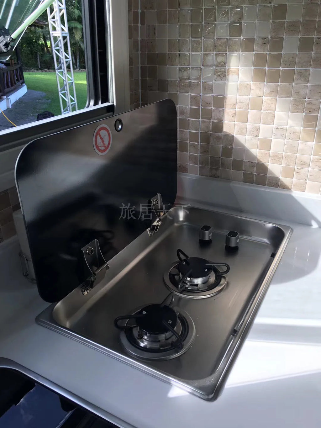 RV gas stove, trailer trailer trailer bed car converted sojourner, covered stainless steel double head stove, gas stove