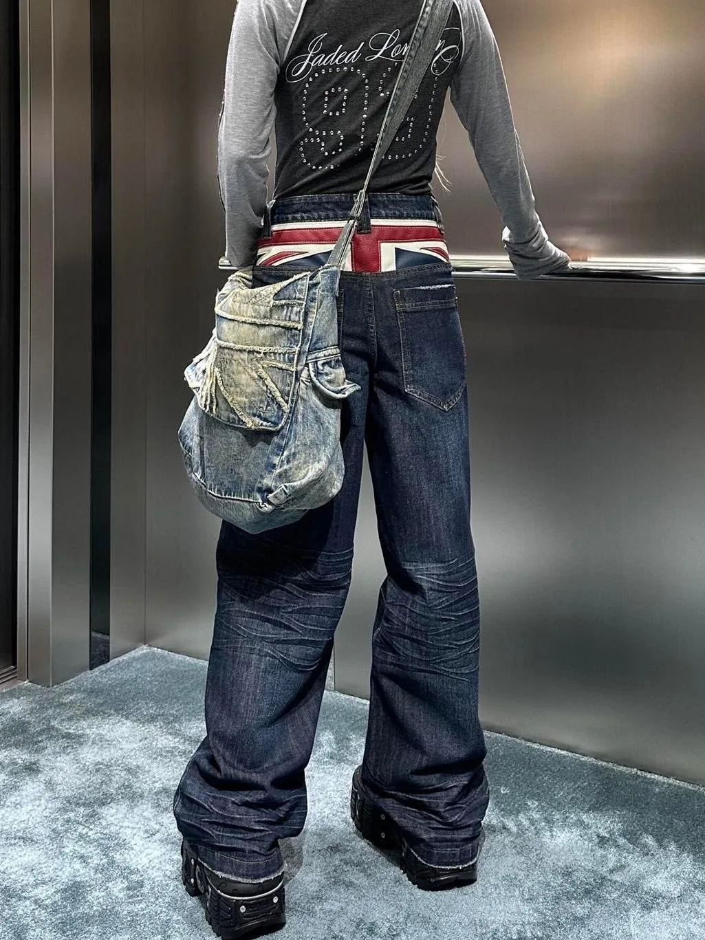 Women Dark Wash Denim Jeans Union Patch Back Pocket Vintage Loose Straight Pants Y2K Streetwear Trousers Daily Casual Outfits