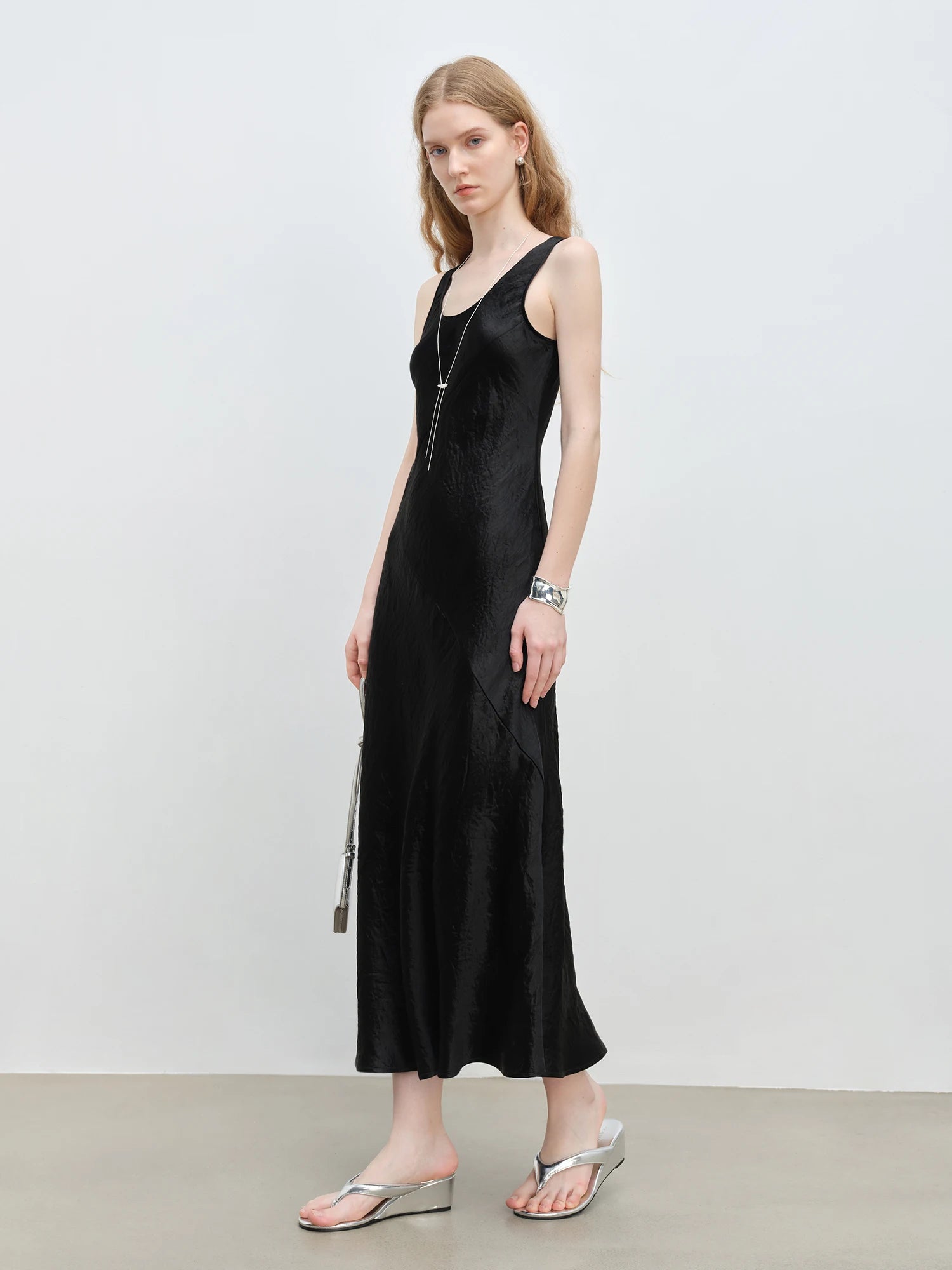 ZIQIAO Little Luxury Acetate Bias Cut Temperament Dress Women's Summer 2025 New Style 25ZQ91103