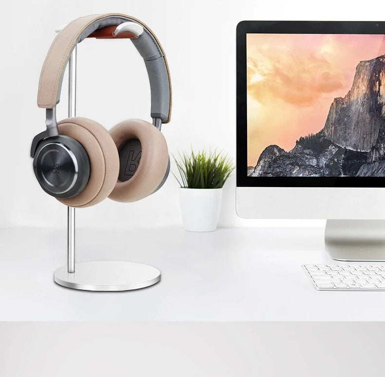 Curved Aluminum Headphone Stand Rack Sturdy Metal Gaming Headset Earphone Holder Hanger with Solid Base for Table Desk Display