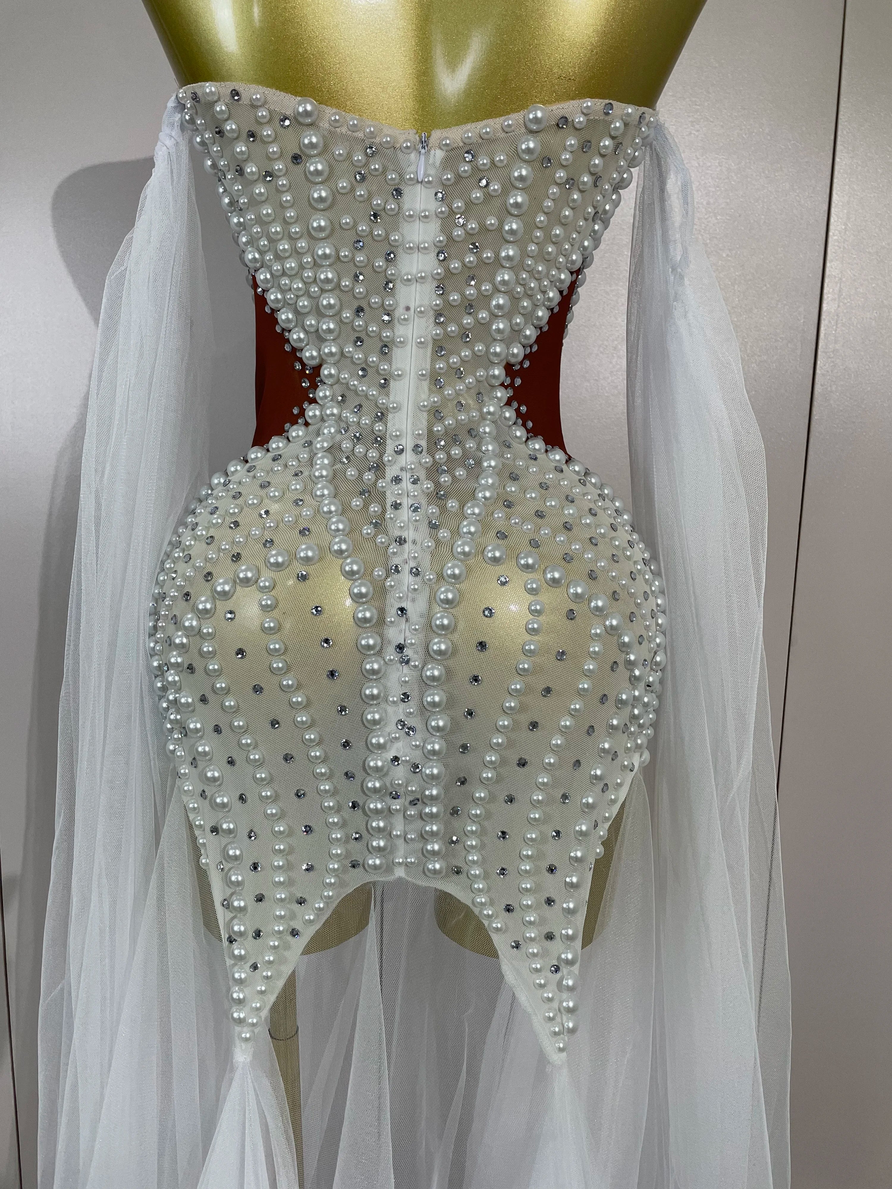 Elegant Sparkly Rhinestone White Pearl Sexy Strapless Mesh Long Dress Wedding Guest Gowns Luxury Birthday Evening Party Dress