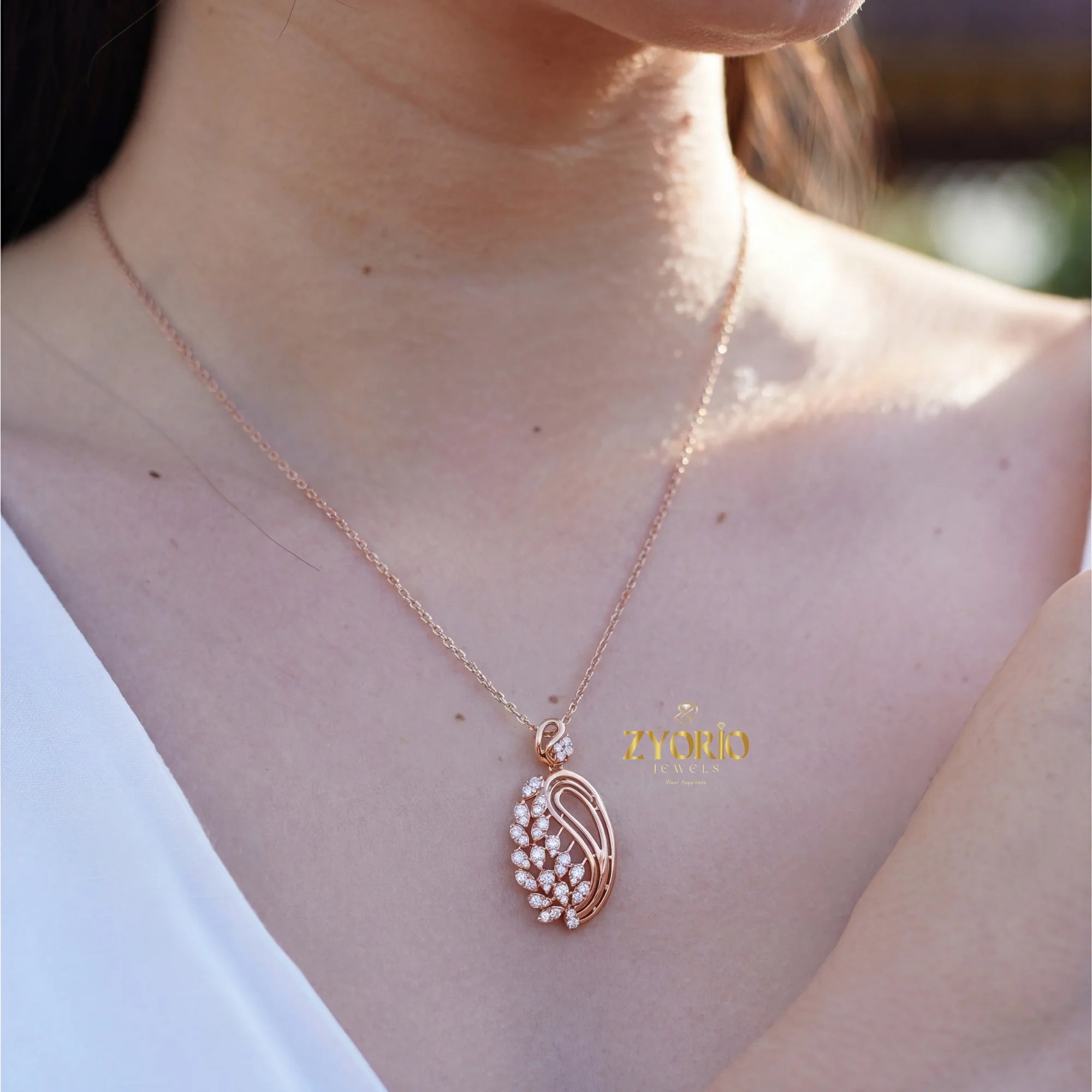 Sterling Silver Paisley Leaf Diamond Pendant Necklace with Link Chain Sparkling Elegant Nature Inspired Jewelry for Women