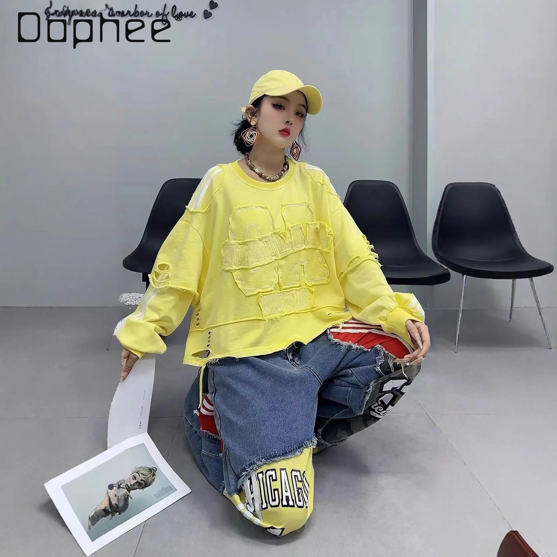 2025 Autumn New European Goods Sweatshirt Distressed Washed Letters Embroidery Patch Ripped Loose Casual Short Sweatshirt Women