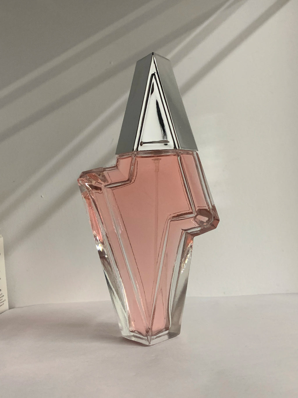 Pink Aurora - Eau De Parfum - Women's Perfume - Floral & Fruity - With Bergamot, Rose, and Cedarwood - Long Lasting Fragrance