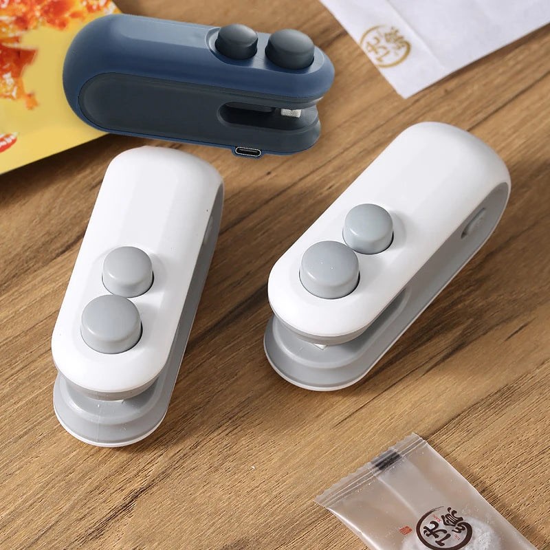 Mini Heat Bag Sealing Machine Plastic Bag Sealer Portable Food Bag Heat Sealer Machine Opening Machine Kitchen Gadgets