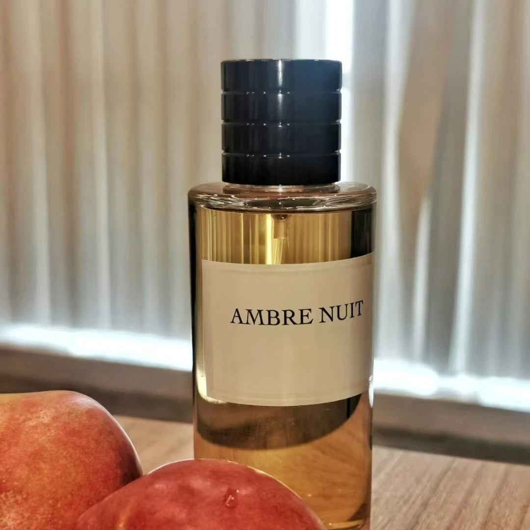 100/125Ml Unisex Brand Perfume Floral Herbal Notes Featuring A Mysterious Elegant And Rich Fragrance For Social Occasions