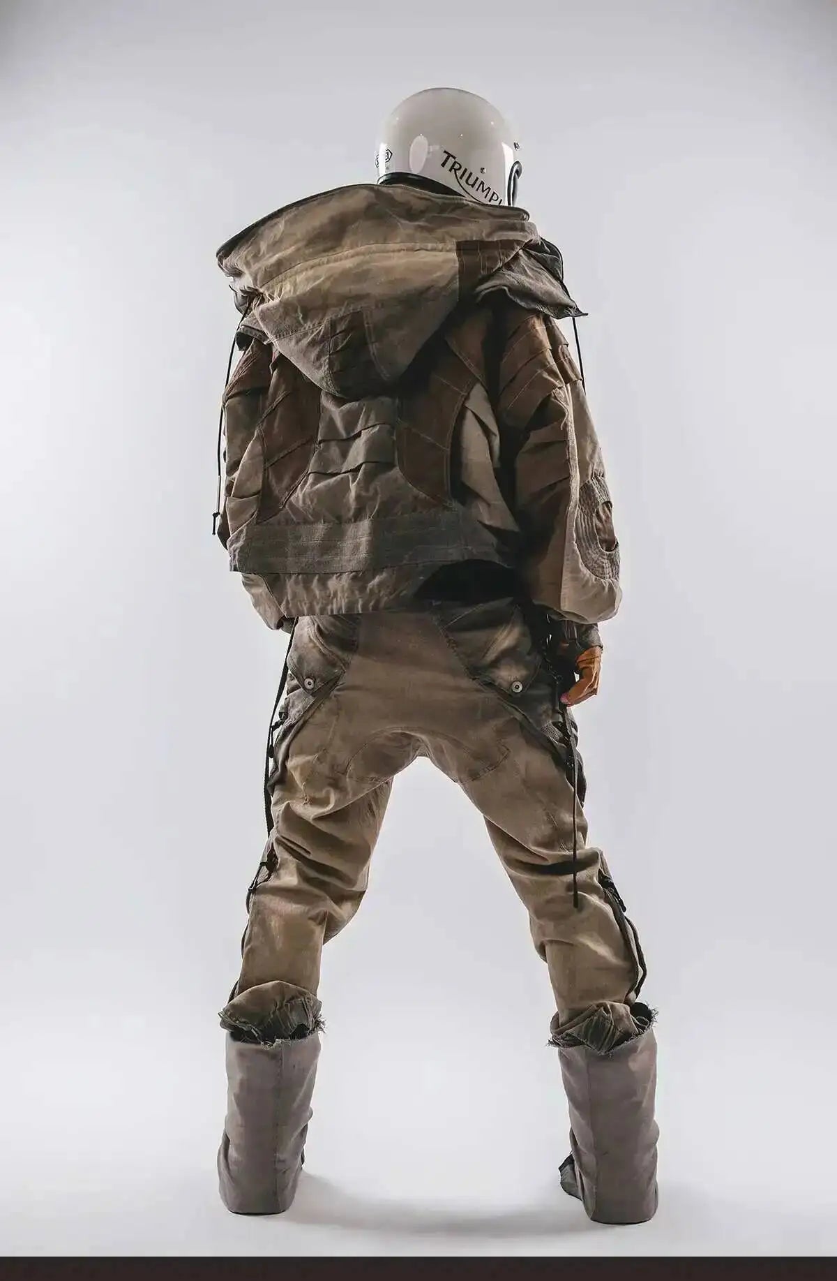 HKSH Autumn New Men's Hooded Distressed Patchwork Folded Waste Land Tactical Punk Techwear Shoulder Batwing Sleeve Jacket HK2392
