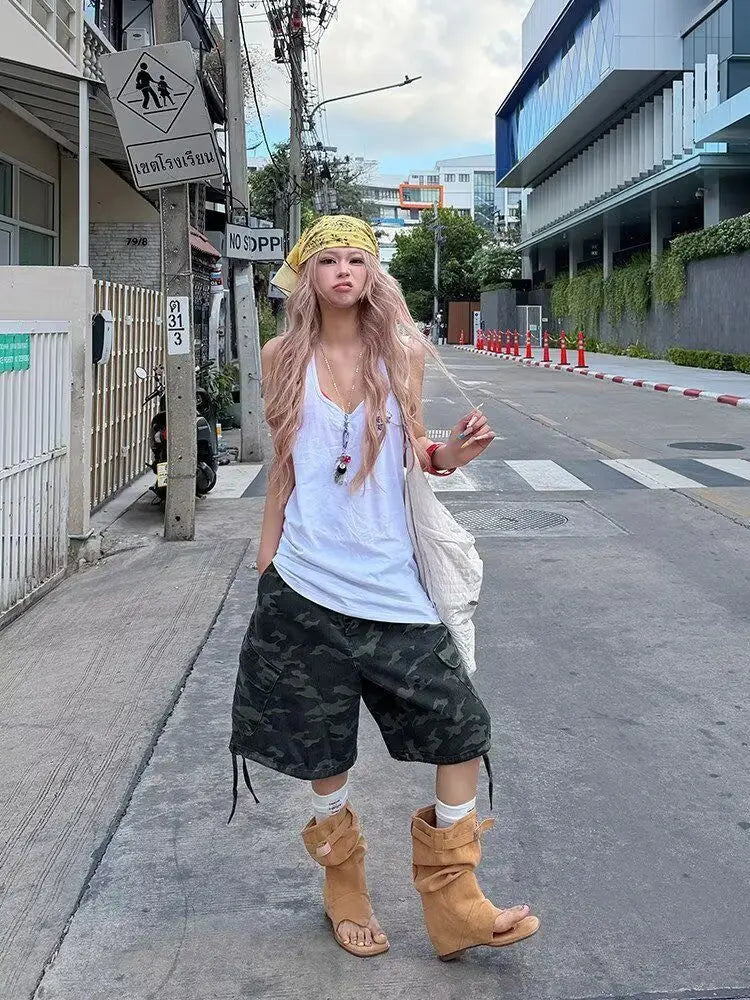 American Vintage Camouflage Print Denim Calf-Length Pants Women Streetwear Y2k Retro Versatile Lace-Up Cropped Jeans 2026