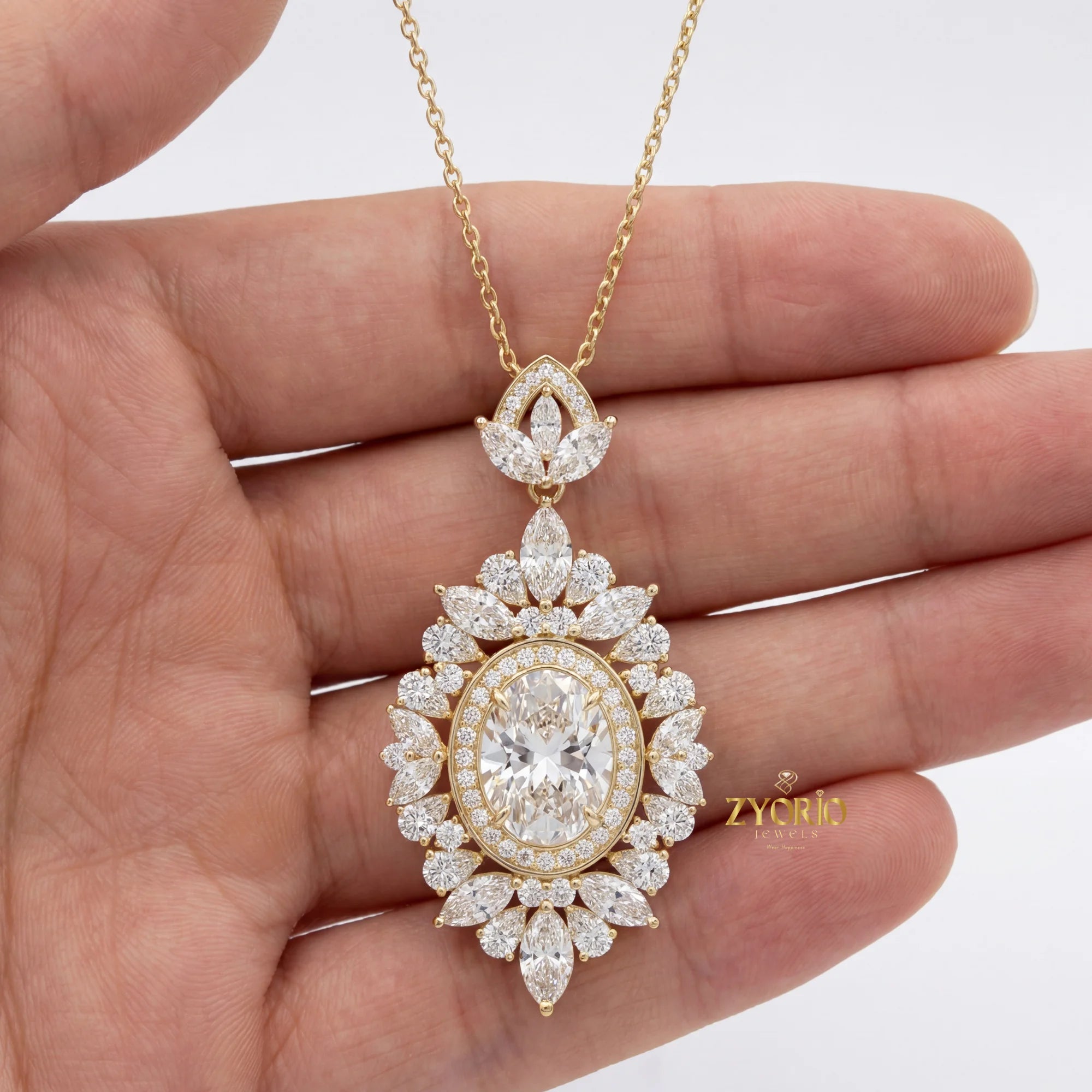 Gold Oval Halo Cluster Diamond Pendant Necklace Women Brilliant Diamond Link Chain Jewelry for Engagement Wedding Anniversary