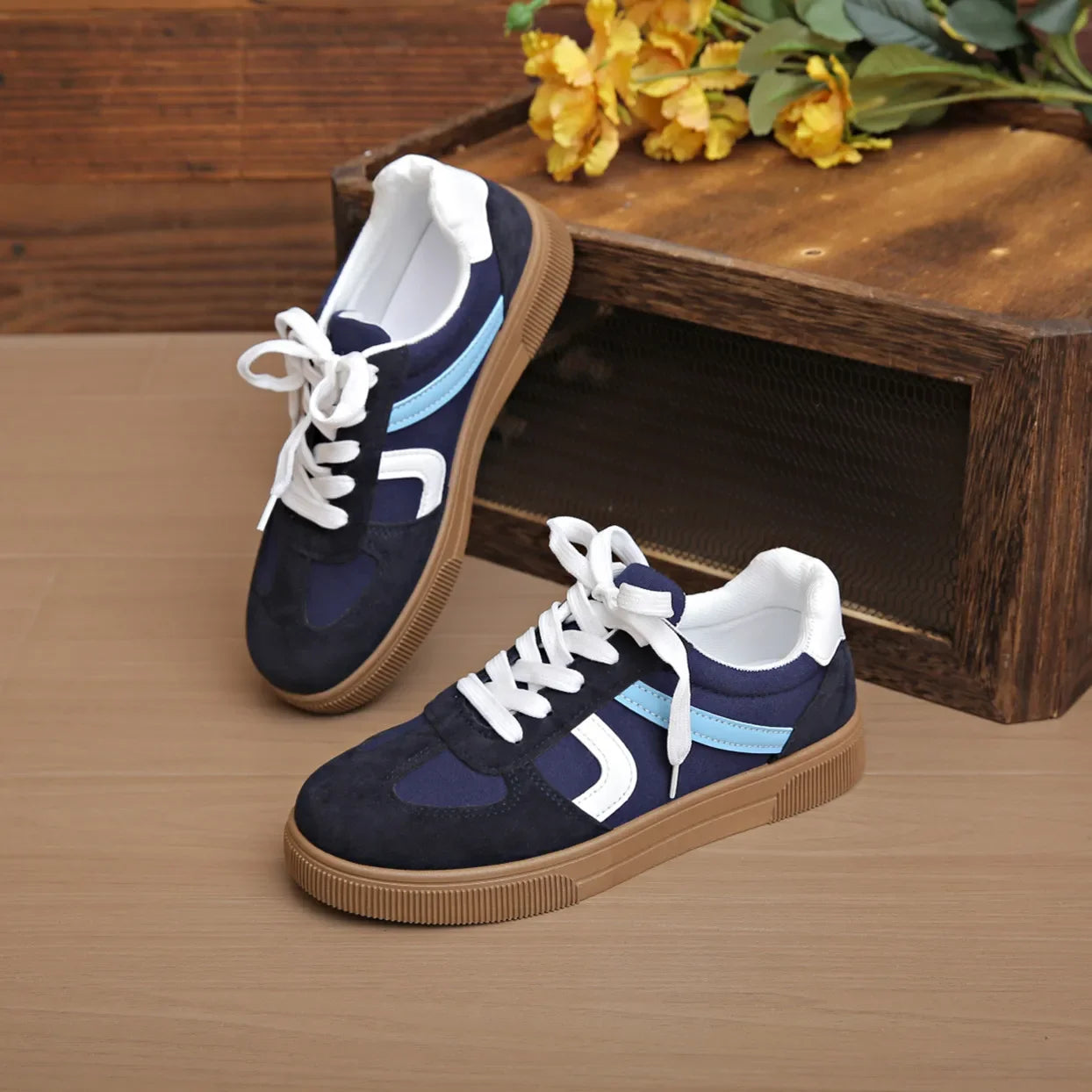 Women's Flat Bottom Sports Shoes Hot Sale Mixed Colors Spring Autumn New Style Sneakers Casual Leisure Student Flats Rubber Sole