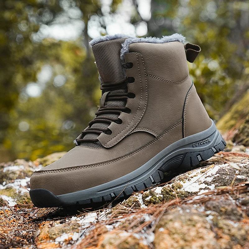 New Men's Hiking Boots Thickened Non-Slip Warm Flat High Top Boots Casual Winter Outdoor Leather Snow Boots Oversized Work Boots