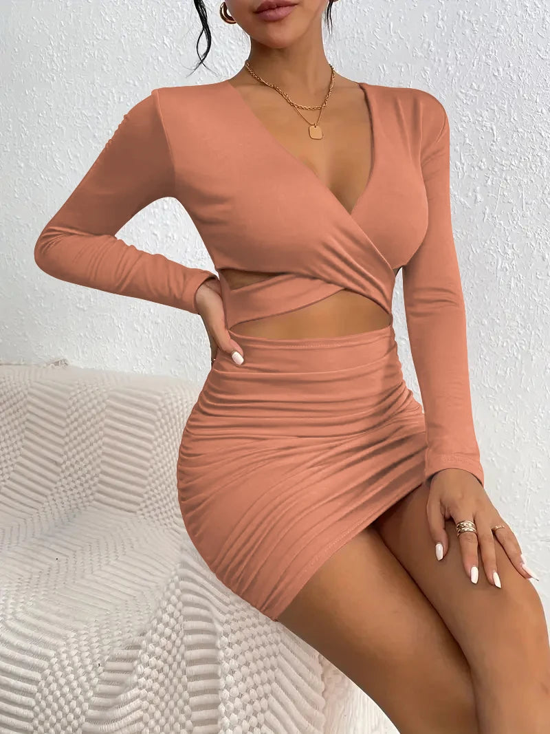 Women's Elegant Autumn/Winter Long sleeved V-neck Sexy Nightclub Tight Waist Wrapped Butt Mid length Dress 2024 New Style