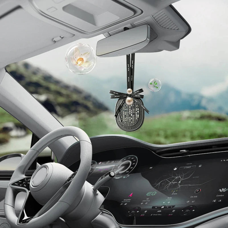 Car Fragrance Diffuser Natural Scented Car Perfume Pendant Decorate long-lasting aromatherapy fragrance piece car deodorization